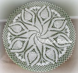 Swirl and Pineapples Doily