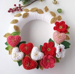 Floral Heart Holiday Wreath