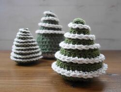 Mini Crochet Christmas Tree