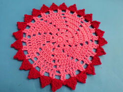 Spiral Doily Round Placemat