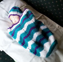 Baby Cocoon and Hat in Chevron Stitch 