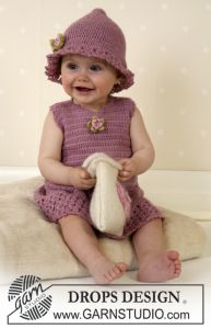 DROPS baby dress and hat