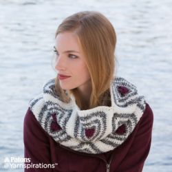 Radiating Triangles Crochet Cowl