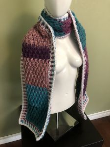 Textured Pocket Scarf