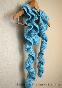 Ruffle Scarf