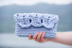 Crochet Summer Clutch