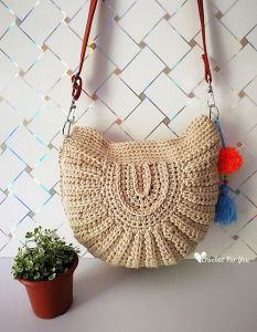 Seashell Bag