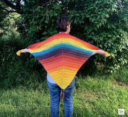 It's a Colorful Summer Triangle Shawl