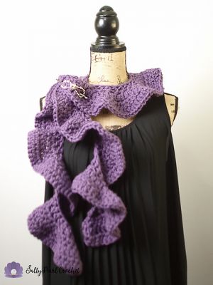 Chunky Ruffle Scarf