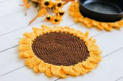 Rustic Sunflower Pot Holder