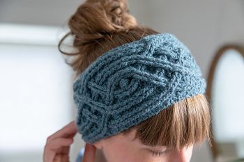 Cascina Cabled Headband