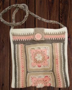 Dainty Pop Flower Messenger Bag