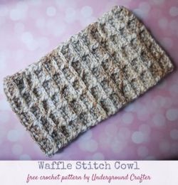 Waffle Stitch Cowl
