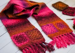 Ferris Wheel Granny Square Scarf