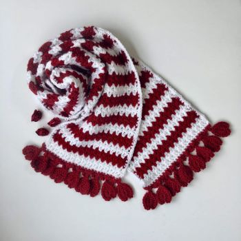 Hearts Aflutter Scarf
