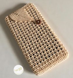 Lacy Leafy Phone Cozy