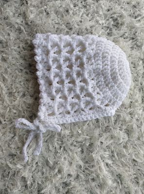 Crochet Textured Baby Bonnet
