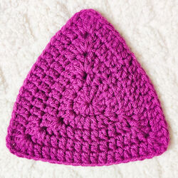 Double Crochet Solid Triangle in the Rounds