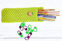 Easy Crochet Hook Pouch