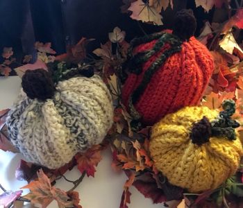 Super Easy Crochet Gourds and Pumpkins