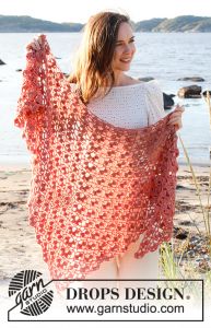 Coral Marina Shawl