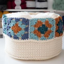 Granny Square Basket