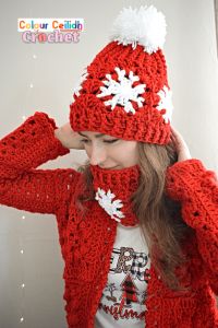 Crochet Snowflake Hat & Cowl