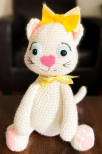 Mazie the Amigurumi Cat