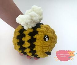 Small Amigurumi Bee