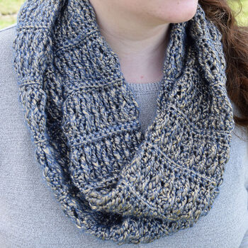 Crochet Patterns Galore - Fanciful Infinity Scarf