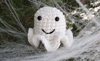 Amigurumi Glowing Ghost