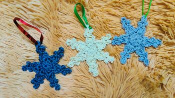 Quick and Easy Crochet Snowflake Ornament