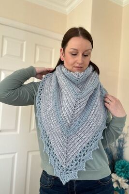 Zoya Chunky  Shawl