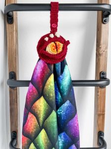 Dragon Eye Towel Topper