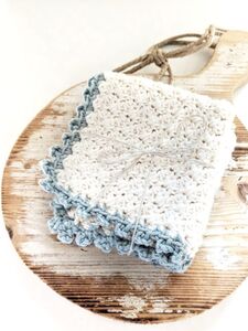 Simple Little Crochet Washcloth