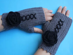 Embellished Fingerless Beautiful Gloves