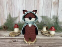 Vance the Fox Amigurumi