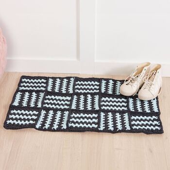 Moss Stitch Squares Rug