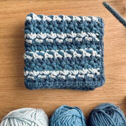 Trinity Stitch  Dishcloth