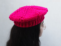 Beret Hat Easy and Beautiful