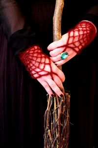 Morticia Wrist Gloves