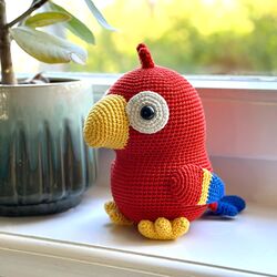 Poco the Parrot Amigurumi