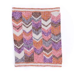 Moss Stitch Peaks Toddler Blanket