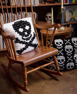 To Be or Not to Be Pillow Set
