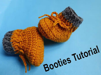 Tie Lace Baby Booties