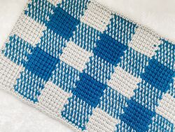 Lilly Gingham Tablemat