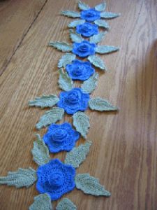 Spring Flower Table Runner