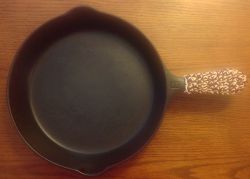 Cast Iron Skillet Handle Cover 