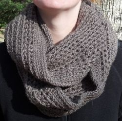 Honeycomb Infinity Scarf 