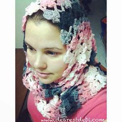 Flower Lattice Infinity Scarf 